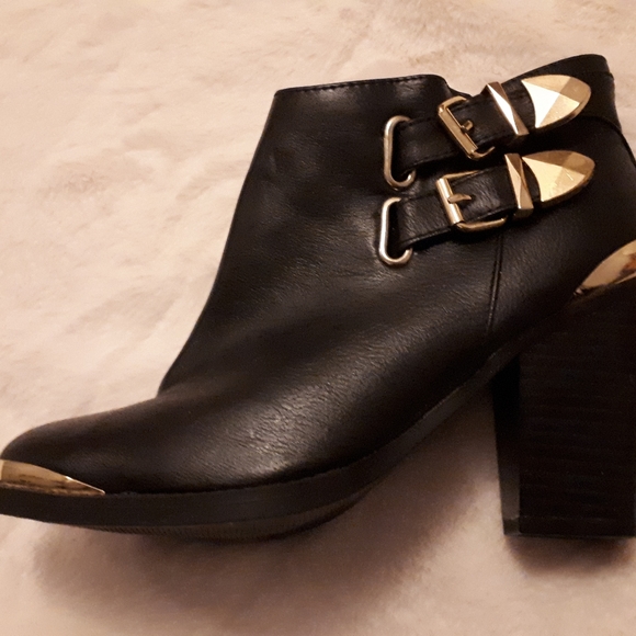 Booties - Picture 7 of 9